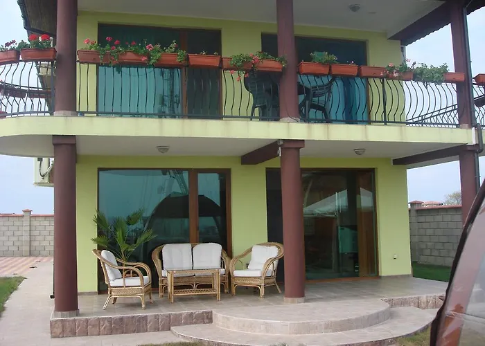 Sunray Ваканционна къща *